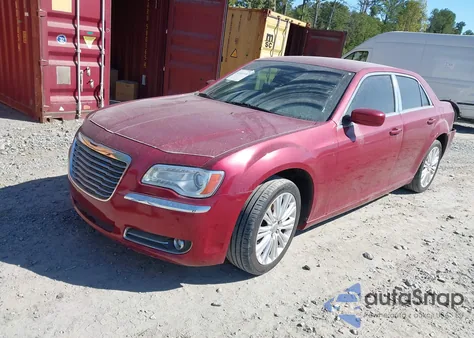 2014 Chrysler 300 из США, поврежденный, VIN 2C3CCARG2EH255833